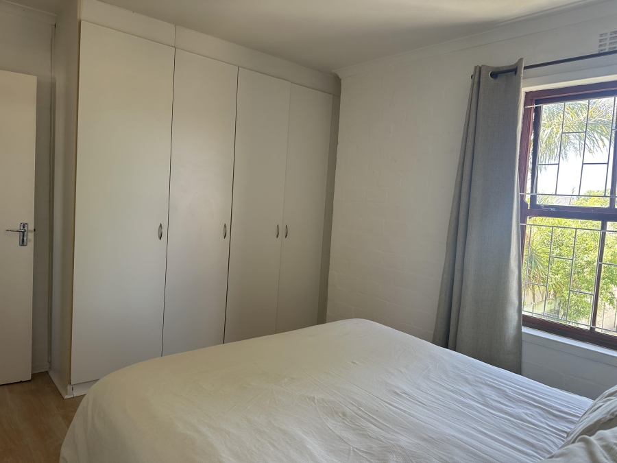 To Let 2 Bedroom Property for Rent in Parklands Western Cape